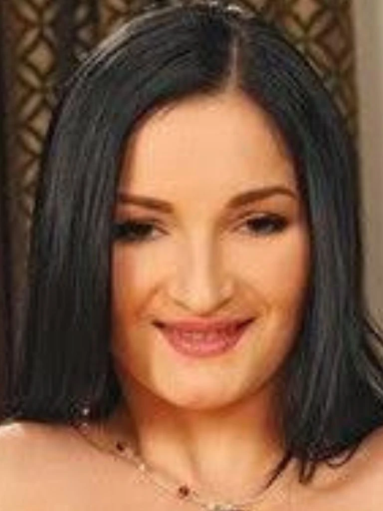 Kassandra Dillon Biography: Wiki, Age, Career, Height, Weight, Husband, Net Worth & More